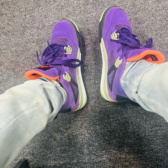 Used still like new….second time wearing